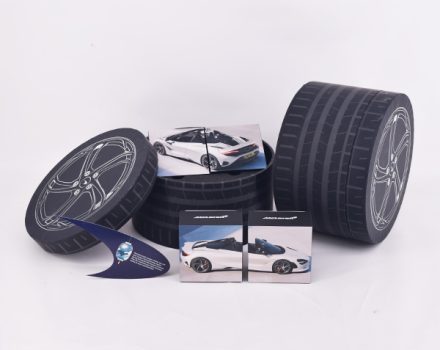 Mooncake Boxes_Mclaren Mooncake 2024 600 x 477 px